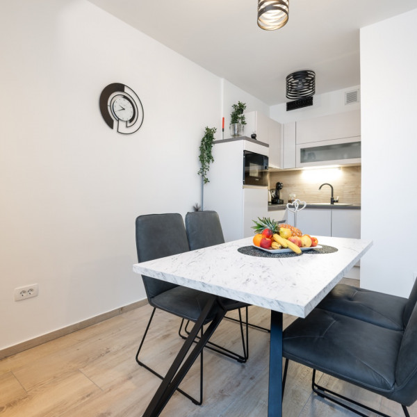 K&uuml;che, Apartman Kleopatra, Modern XXL Villa Katuni