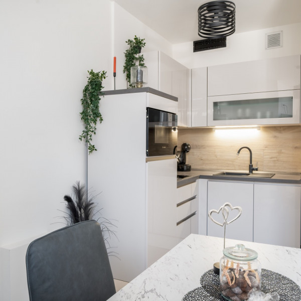 K&uuml;che, Apartman Kleopatra, Modern XXL Villa Katuni
