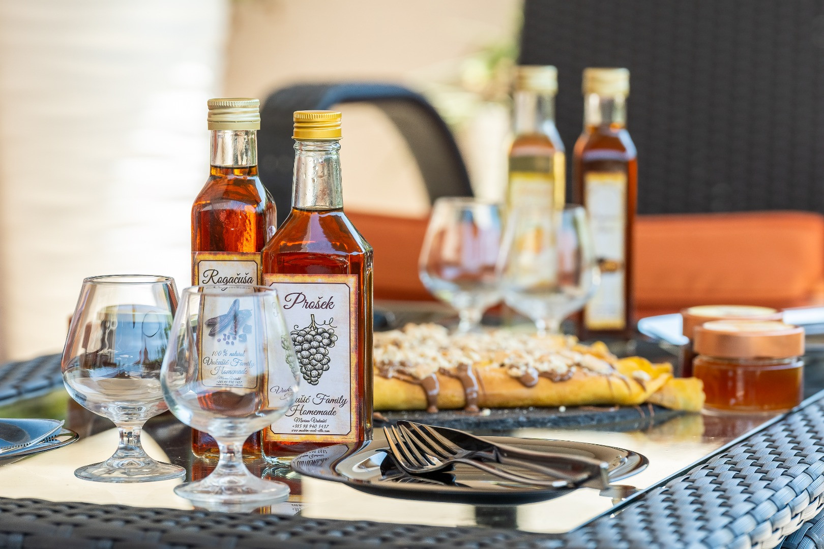 Spacious and modern XXL Holiday home - Fully equipped for maximum enjoyment, Modern XXL Villa Katuni